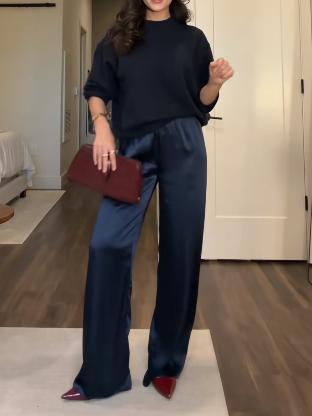 Zara NWT high waisted Wide-Leg Elastic Waist Satin Pants - Navy